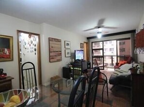 Standard Apartment, 2 Bedrooms | Living area