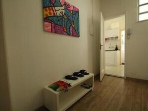 Standard Apartment, 3 Bedrooms | Living area