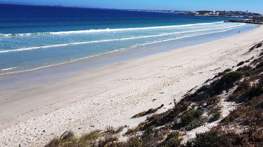 Seasons of Serenity, Langebaan 8-sleeper