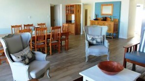 Departamento empresarial, 1 cama King size | Sala de estar