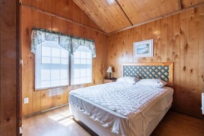 Cabana luxo, 2 quartos, cozinha (Lodge Sleeps 8, No Pets)