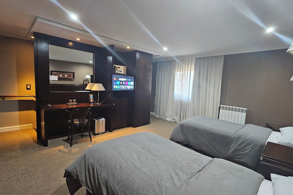 Duplex, 2 Twin Beds | 1 bedroom, minibar, in-room safe, desk