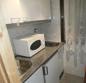 Apartamento, 1 quarto | Cozinha privada