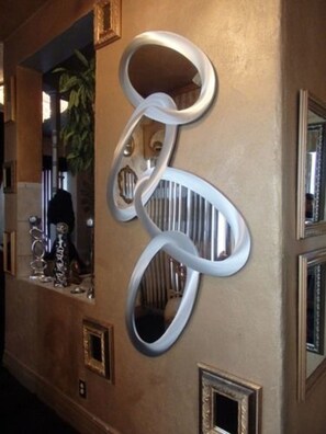 Ropa de cama de alta calidad y tabla de planchar con plancha 