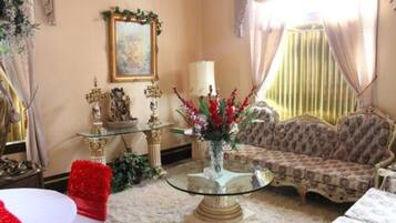 Suite, Private Bathroom