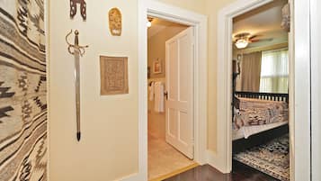 Suite, salle de bains privée