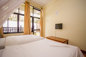 Phòng 2 giường đơn Tiêu chuẩn | Bàn, truy cập Internet không dây miễn phí