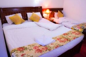 Chambre Standard Double ou avec lits jumeaux, balcon