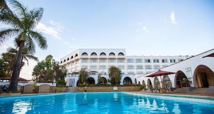Sirikwa Hotel