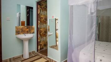Deluxe Double Room | Desk, free WiFi