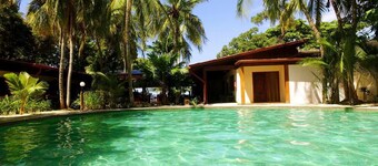 Café de Playa Beach Front Hotel