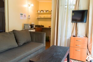 TV - Rosslyn Studios (Nairobi)