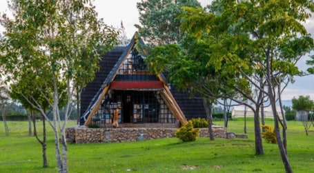1 bedroom, desk, free WiFi