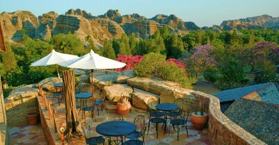 Savanna Cafe