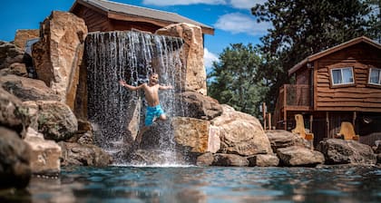 The VUE Boutique Hotel & Boathouse