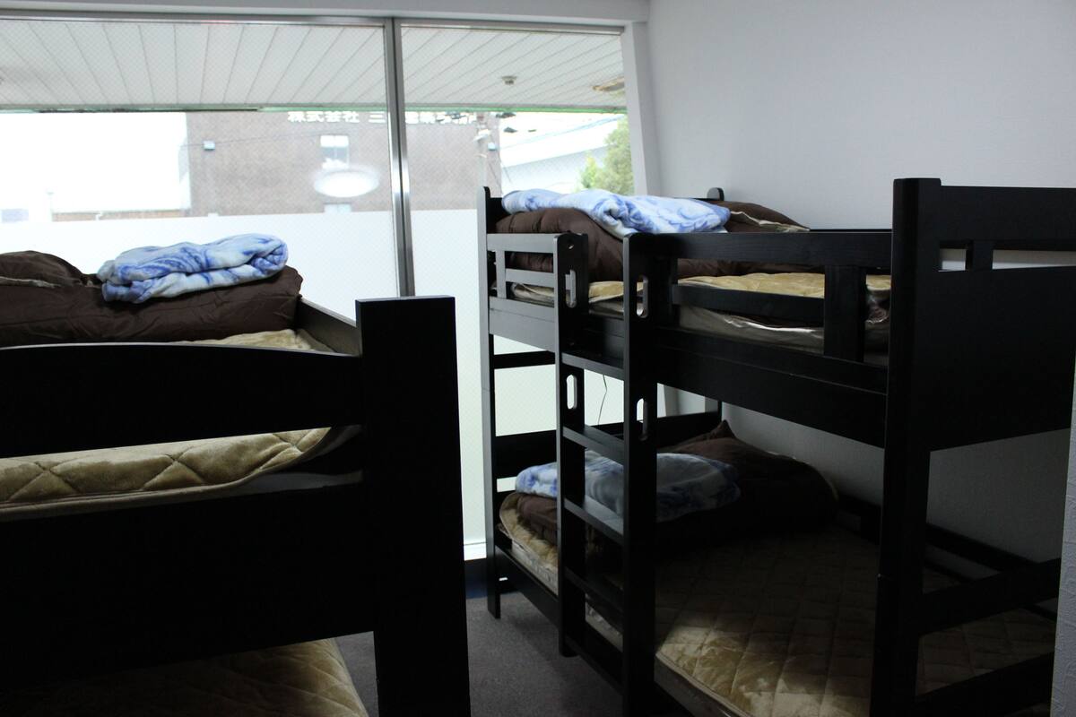 Chambre Quadruple | Wi-Fi gratuit