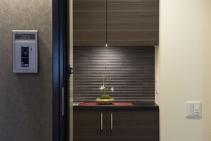 Superior Apartment, 1 Bedroom, Non Smoking, Kitchen | Premium bedding, down comforters, in-room safe, iron/ironing board - Hotel Gentle Fox Kyoto (Kyoto)