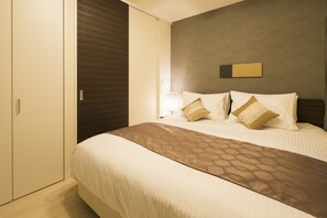 Suite, 2 Bedrooms, Non Smoking, Kitchen | Premium bedding, down comforters, in-room safe, iron/ironing board - Hotel Gentle Fox Kyoto (Kyoto)