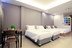 Bureau, chambres insonorisées, Wi-Fi gratuit, draps fournis