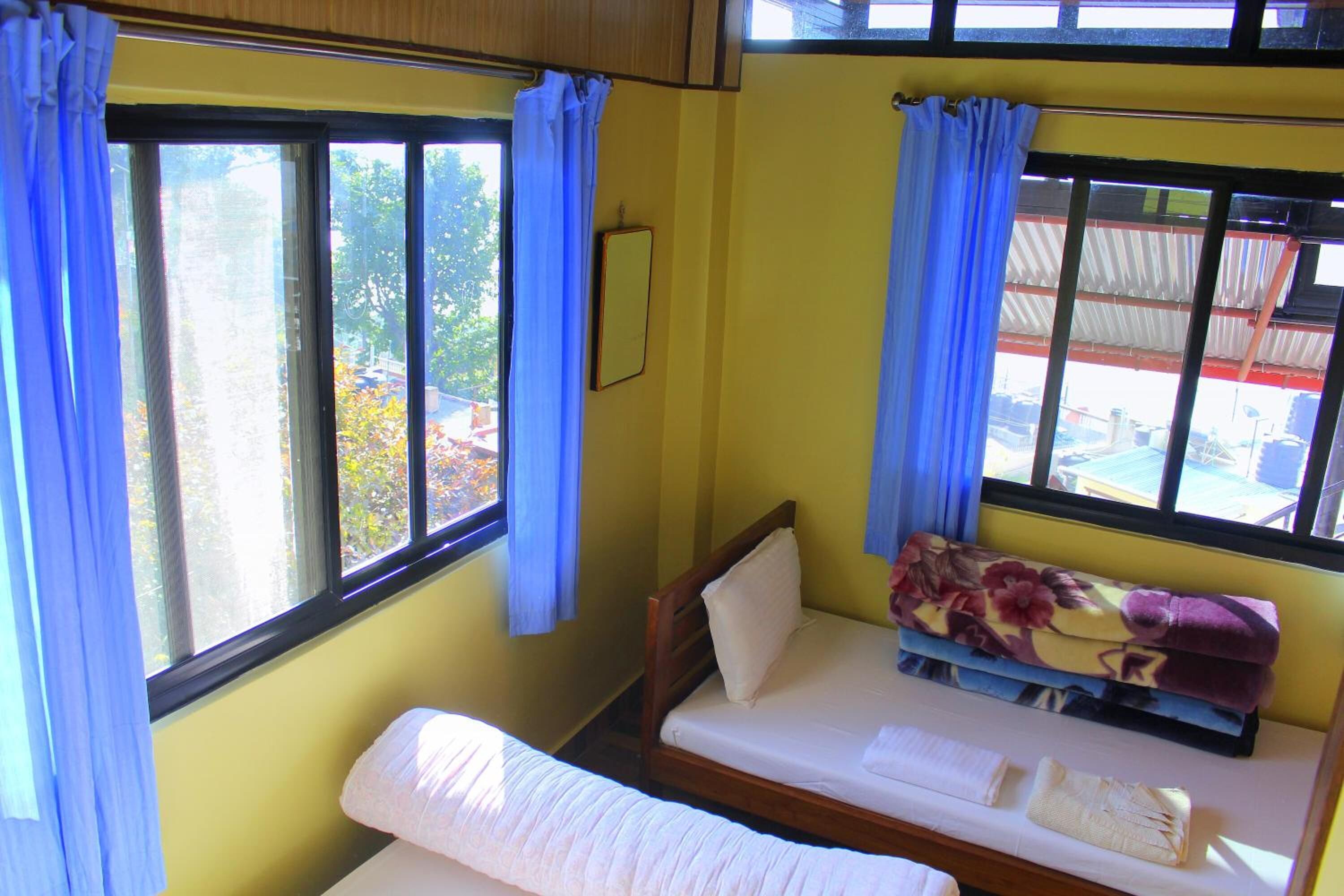 In-room safe, free WiFi