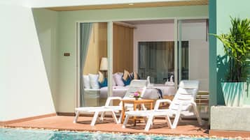 2 albercas al aire libre