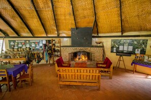 Interior entrance - Bushara Island Camp (Kabale)