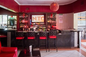 Bar (en la propiedad)