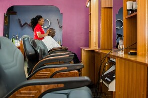 Hair salon - Capital Heights Hotel (Nairobi)