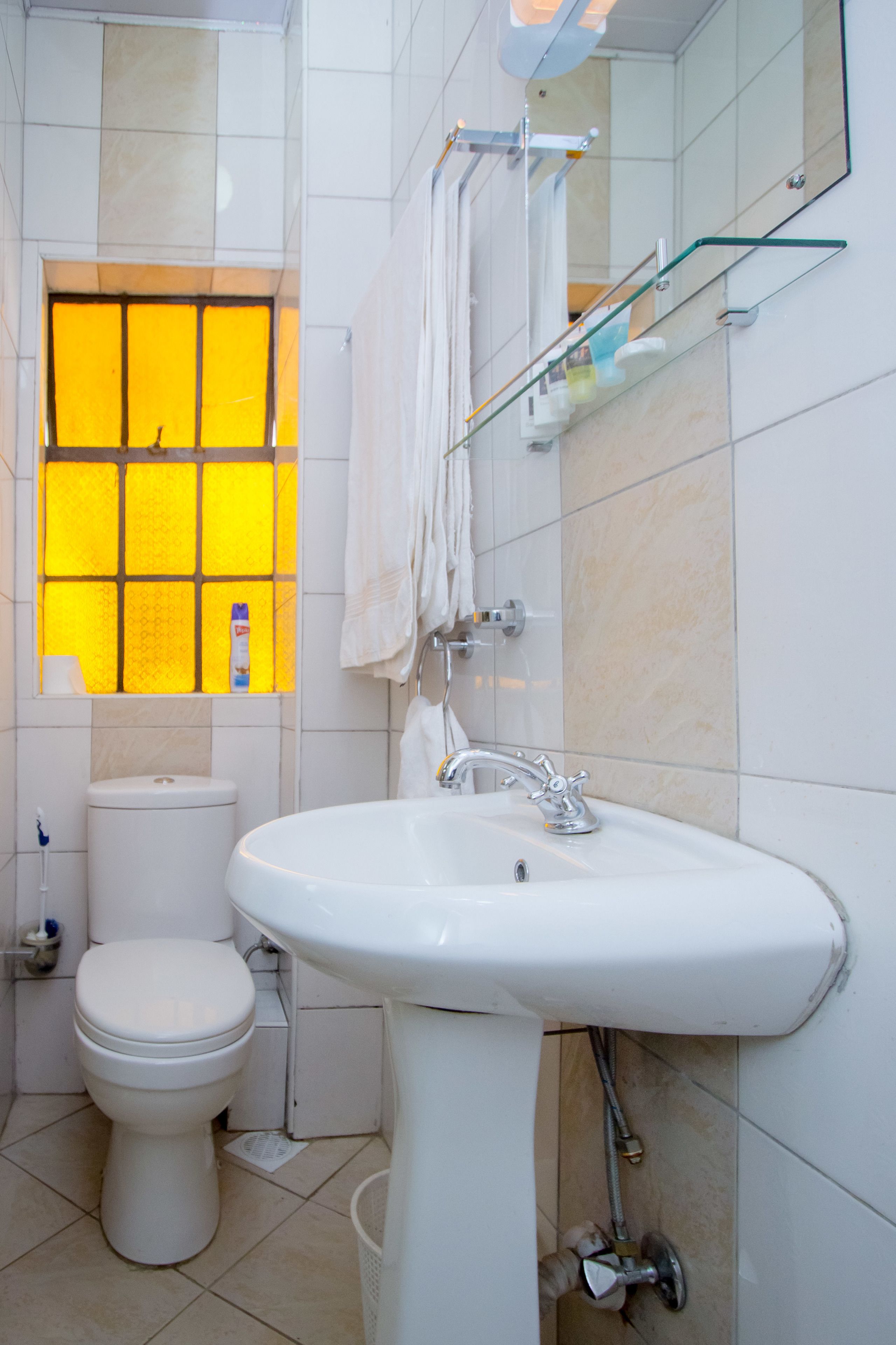 standard room | 1 bedroom, in-room safe, desk, soundproofing