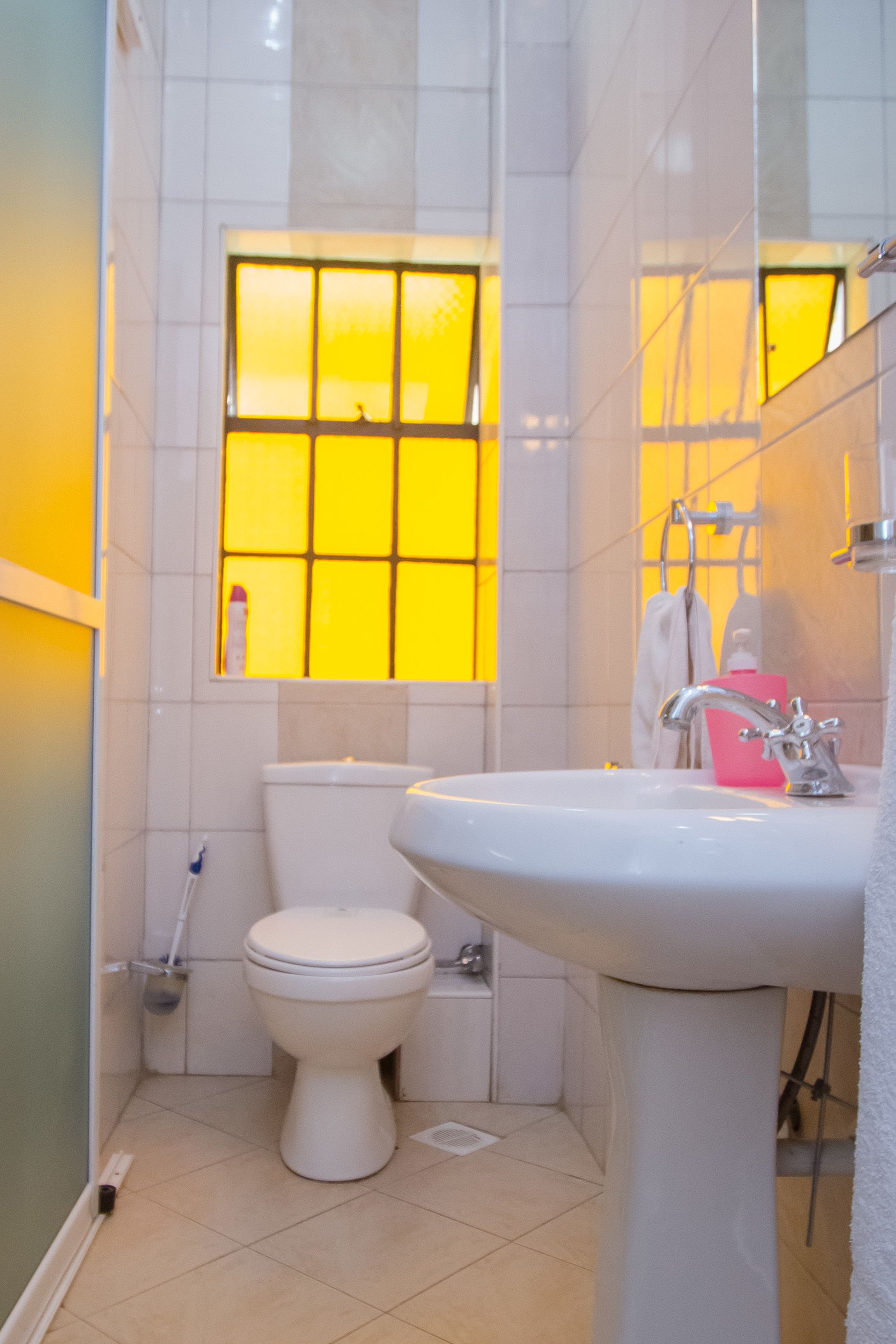 deluxe twin room | 1 bedroom, in-room safe, desk, soundproofing