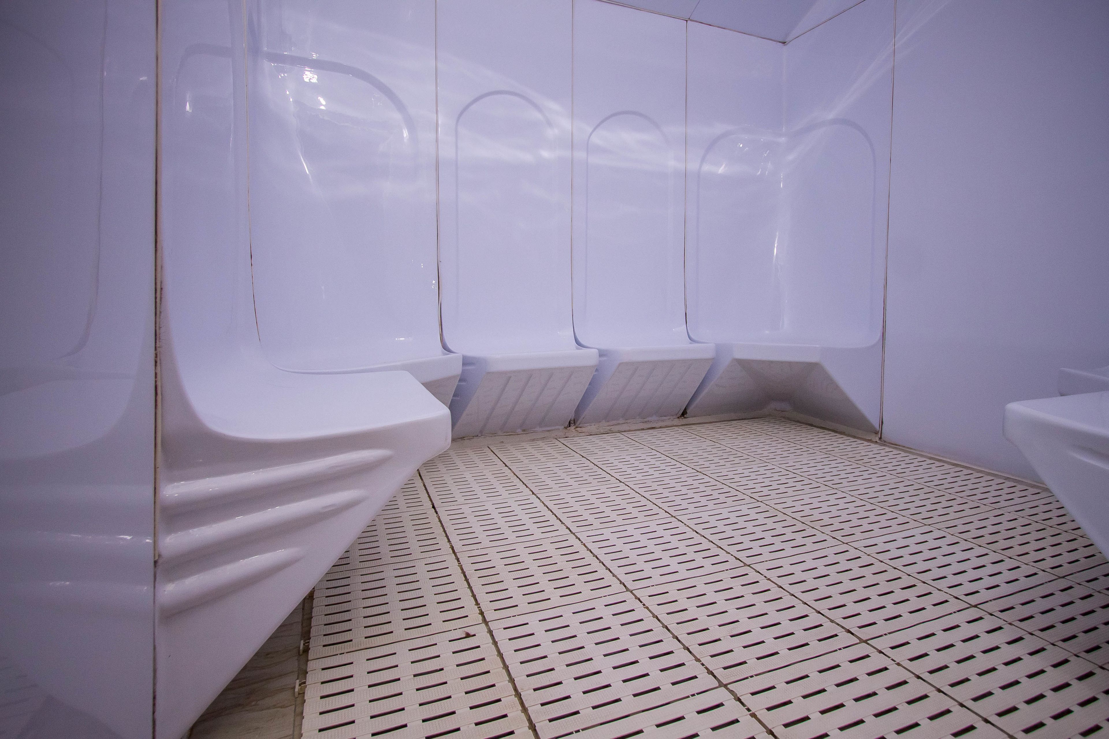 Hot stone massages, deep-tissue massages, massages