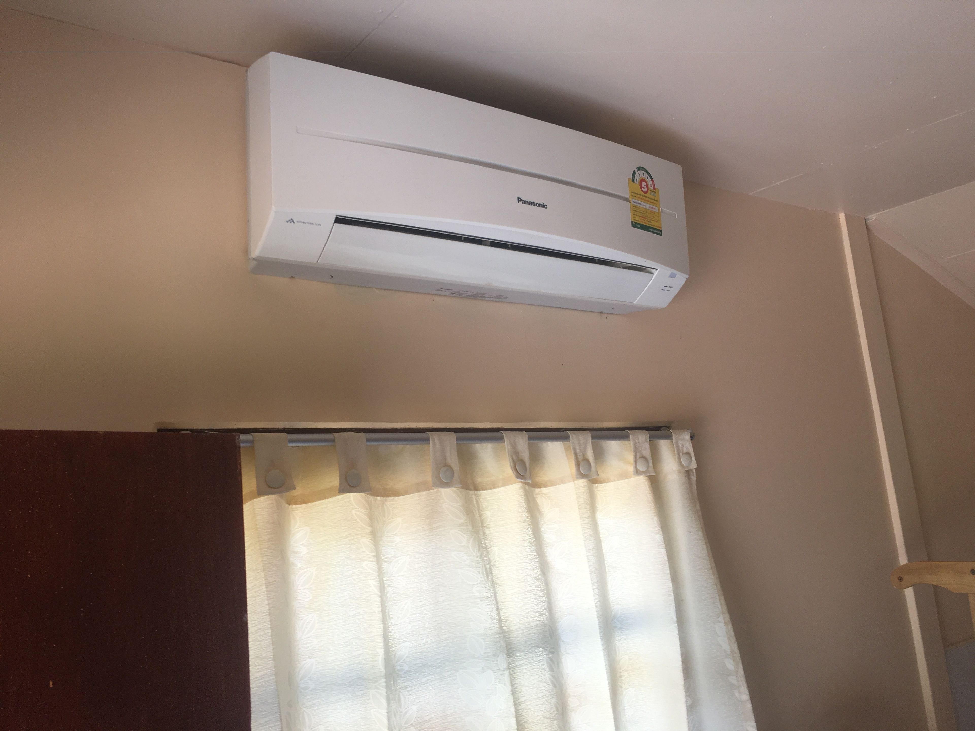 bungalow with air conditioner | free wifi