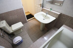 Deluxe Shared Dormitory | Bathroom | Shower, towels