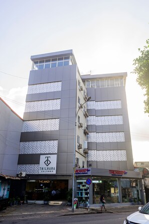 Front of property - Thilhara Colombo (Colombo)
