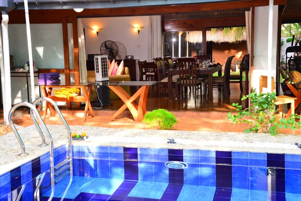 Outdoor pool, pool loungers