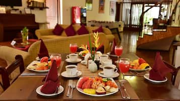 Daily full breakfast (USD 10 per person)