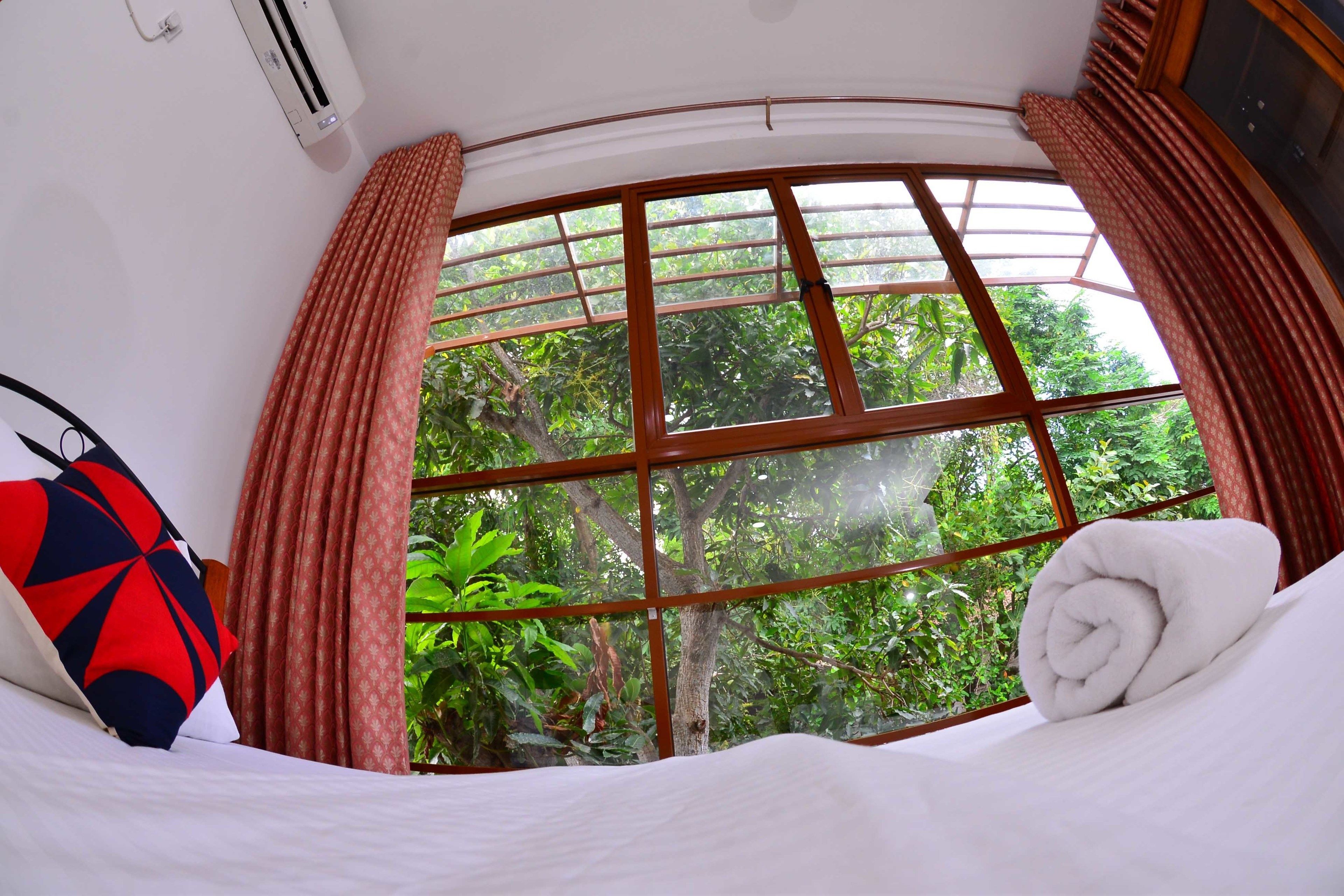 Family Room, Multiple Beds, Private Bathroom | Egyptian cotton sheets, premium bedding, in-room safe, desk