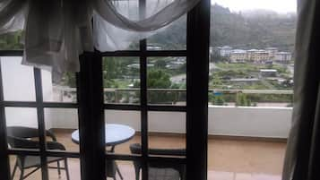 Deluxe Double or Twin Room, 1 Bedroom | Balcony