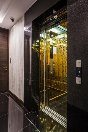 内部エントランス