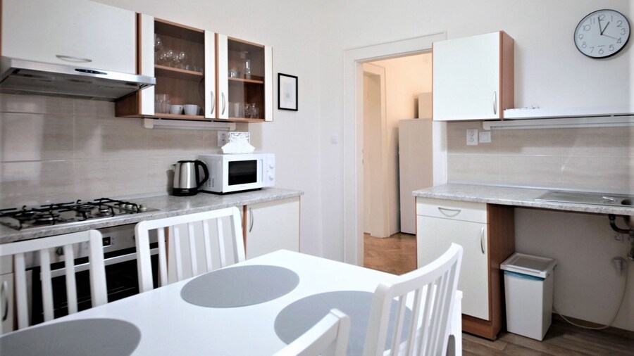 Angel City Apartments