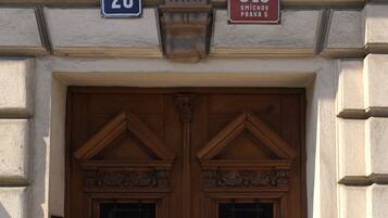 Entrada de la propiedad