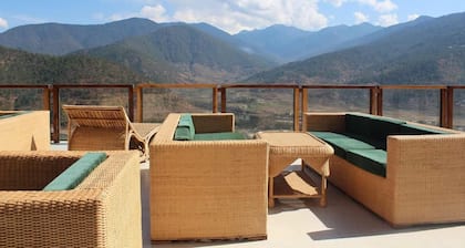 Zhingkham Resort