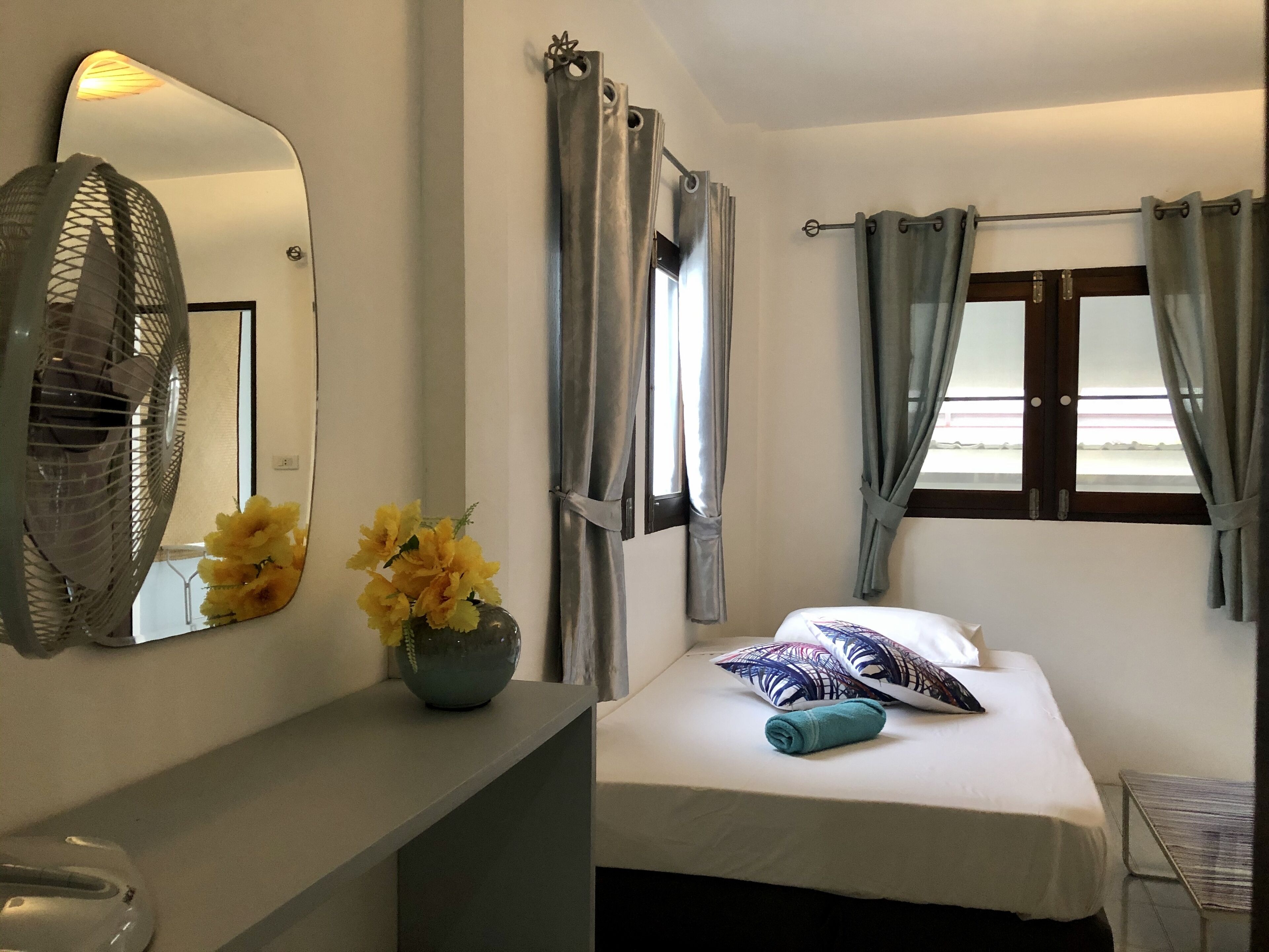 family triple room, multiple beds, terrace | living area