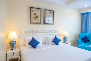 3 Bedrooms Family Suite  - Lido Beach Hotel Pattaya (Pattaya)