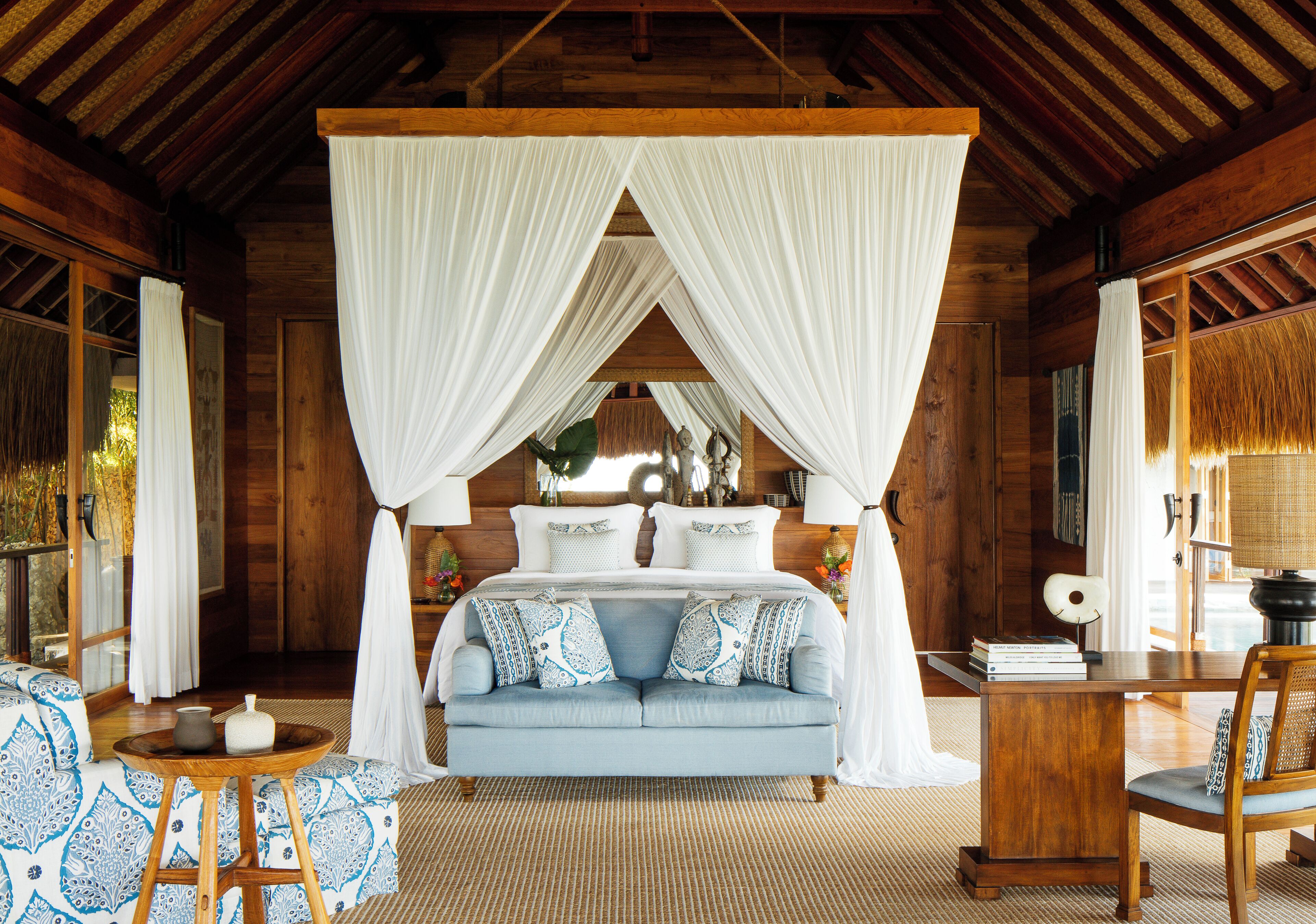 Ropa de cama de alta calidad y artículos del minibar gratis 