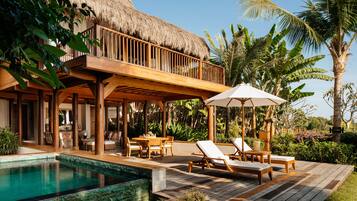 Premium bedding, free minibar, in-room safe, individually decorated