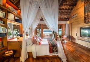 Haweri Surf View One Bedroom Villa | Premium bedding, free minibar, in-room safe, individually decorated - NIHI Sumba - member Leading Hotels of the World (Wanokaka)