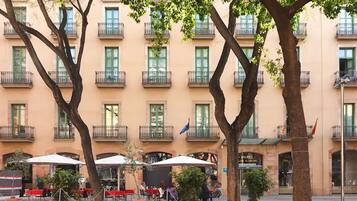 Entrada al alojamiento