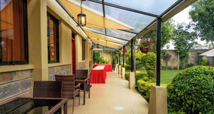 Eseriani The Hotel