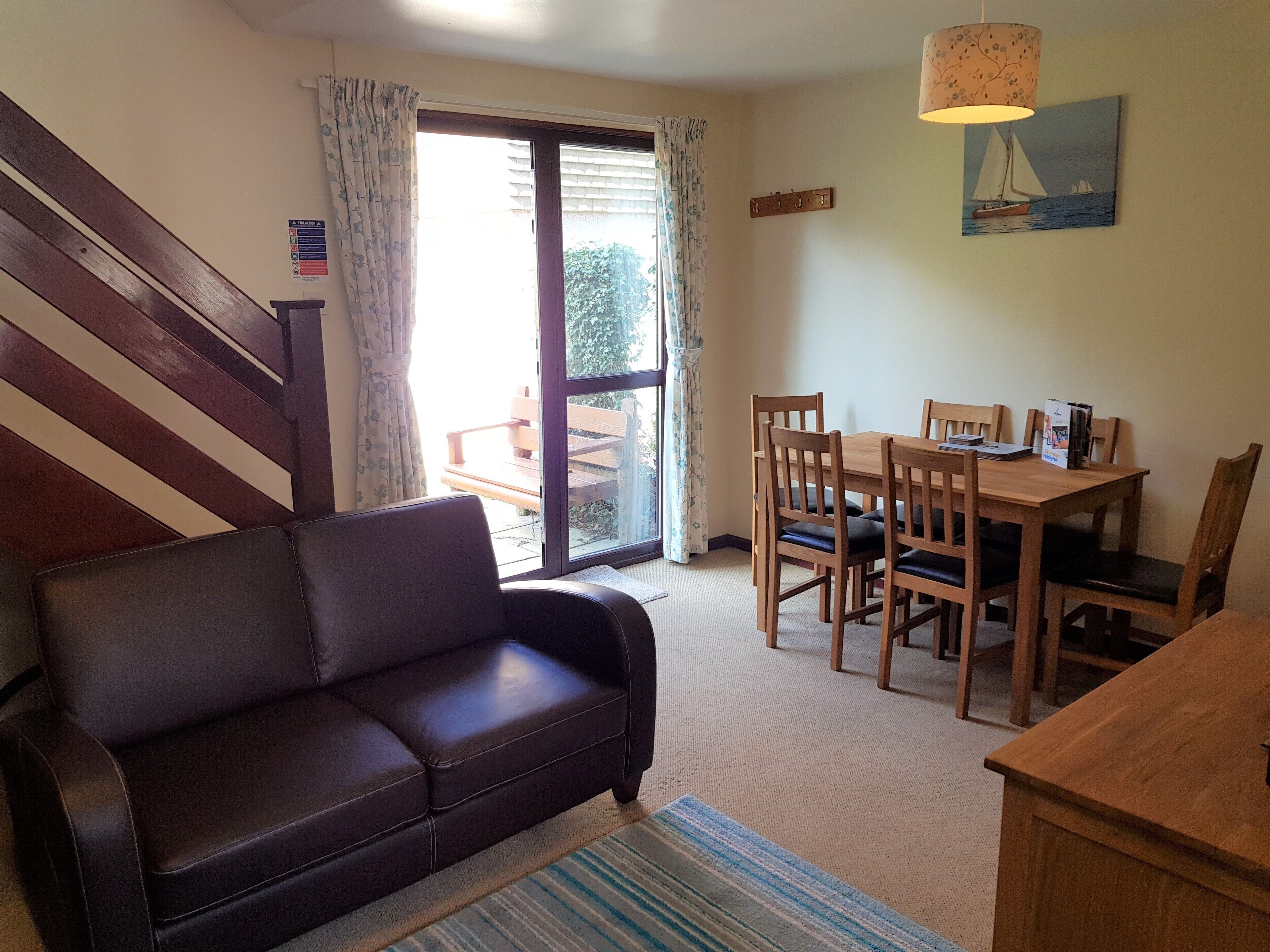 House, 3 Bedrooms (Silver Compact) | In-room dining